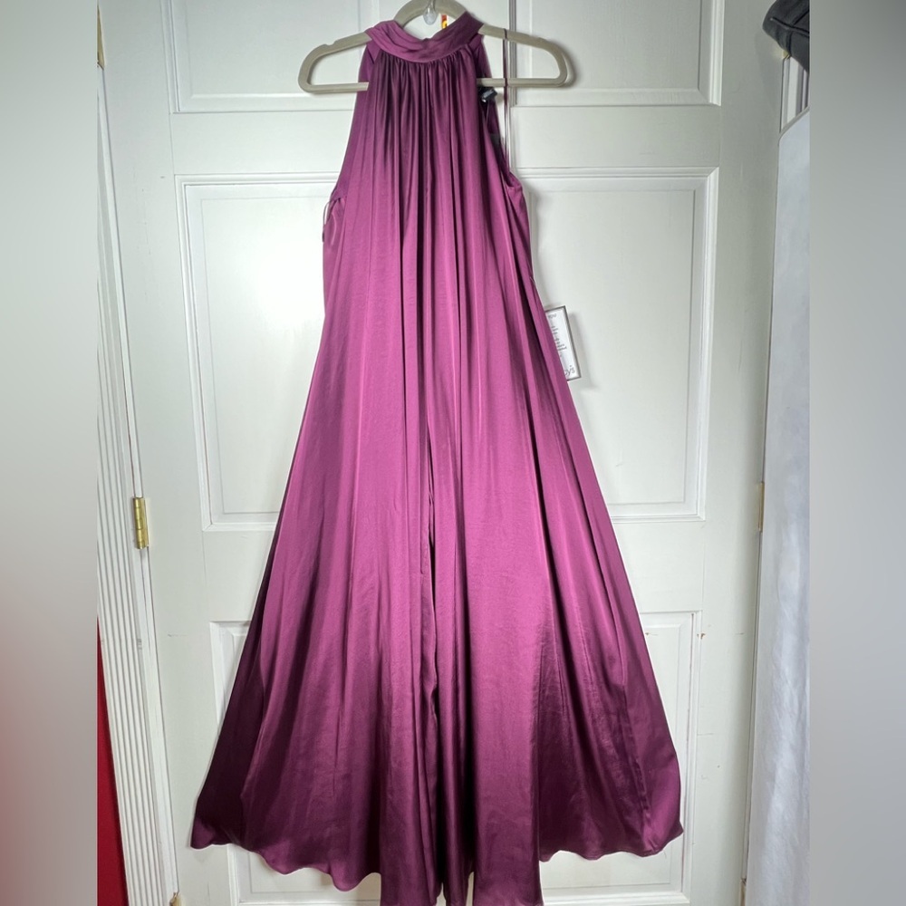 NWT MSK Stunning Extra Wide Leg Silky Feel Halter Back Neck Tie Jumpsuit Sz S - Picture 2 of 10